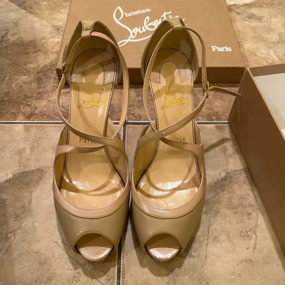 Christian louboutin mira bella 100 nappa nude heels